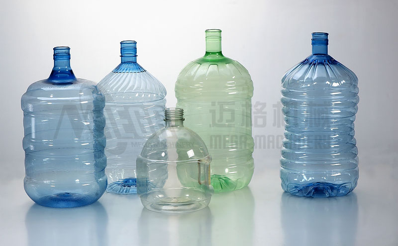 LARGE PET BOTTLE FOR 3 TO 20 LITERS